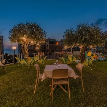 Nocleg ze śniadaniem La Risacca Relais Belvedere Marittimo