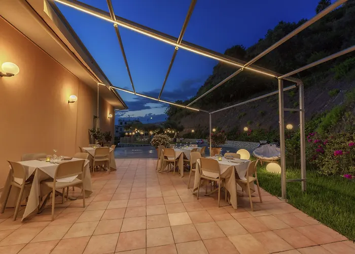 Frühstückspension La Risacca Relais 3*